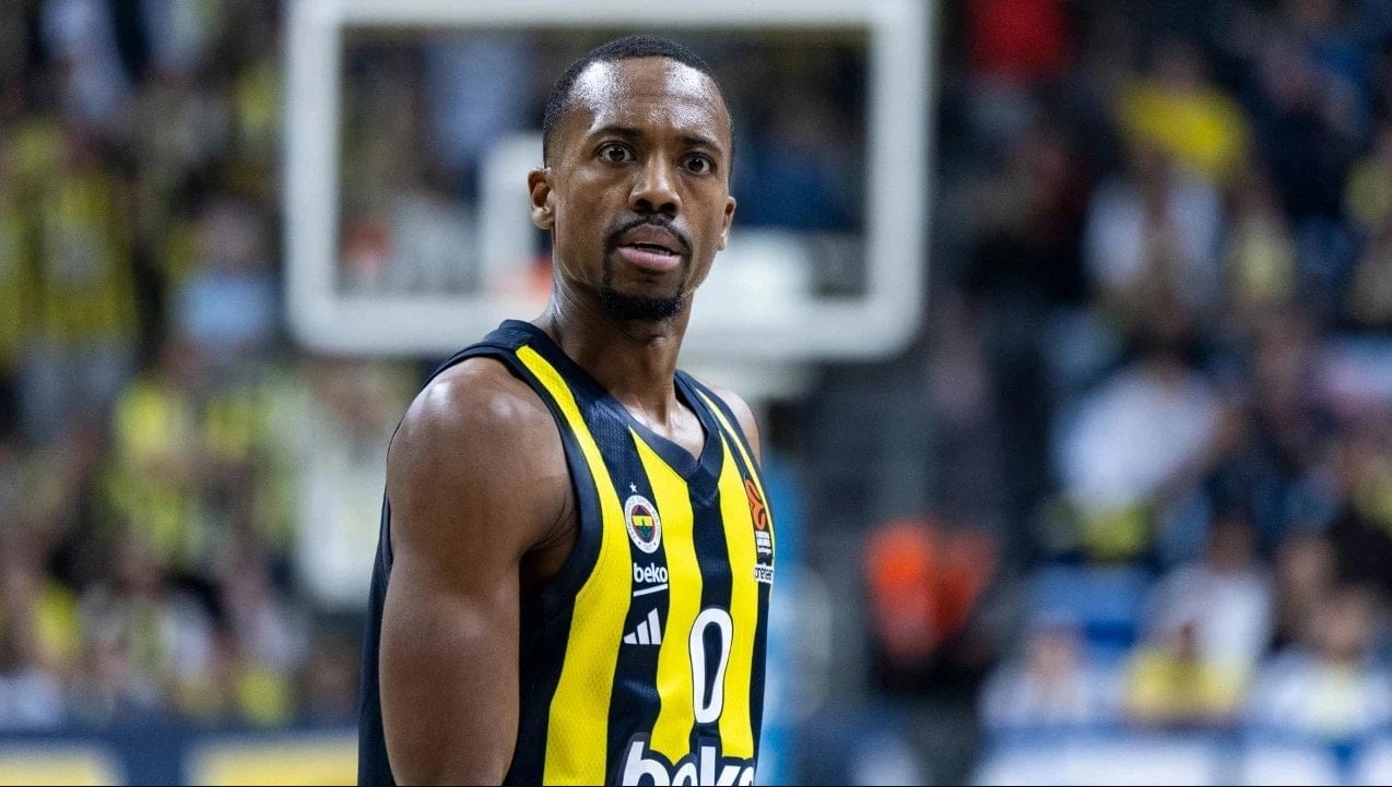 McCollum Fenerbahçe'ye veda etti