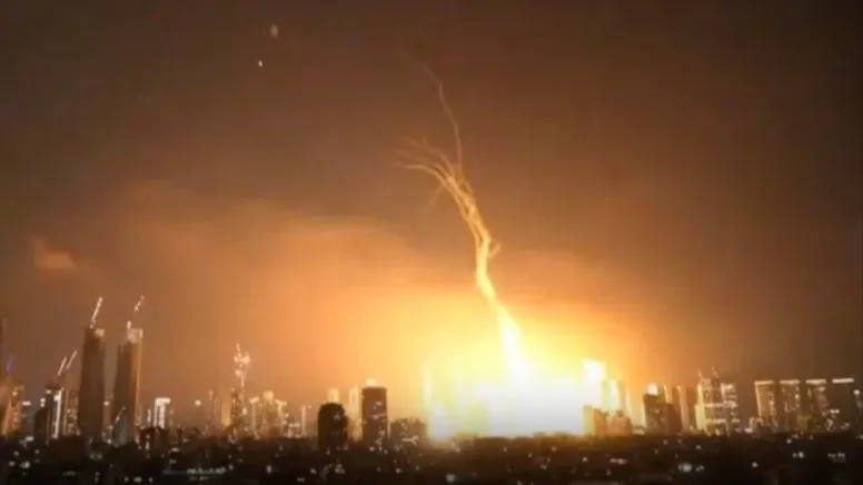 İran'dan barış için ilk umut: "İsrail durursa biz de dururuz"