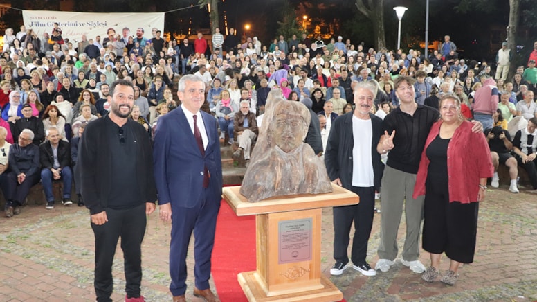 Sovyetler Birliği’nden denize atıldı, Akçakoca'da sahile vurdu: O heykel film oldu