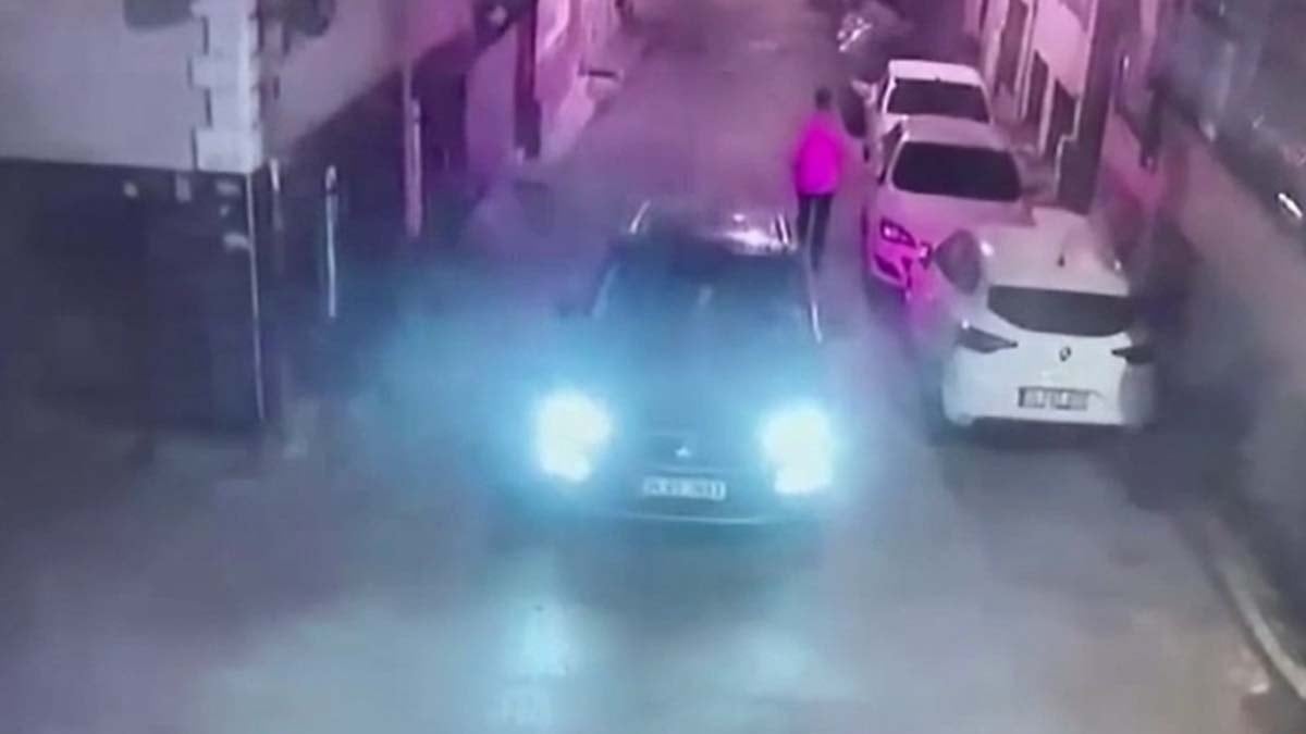 İstanbul'un göbeğinde araç içinde infaz: Kamera görüntüleri ortaya çıktı