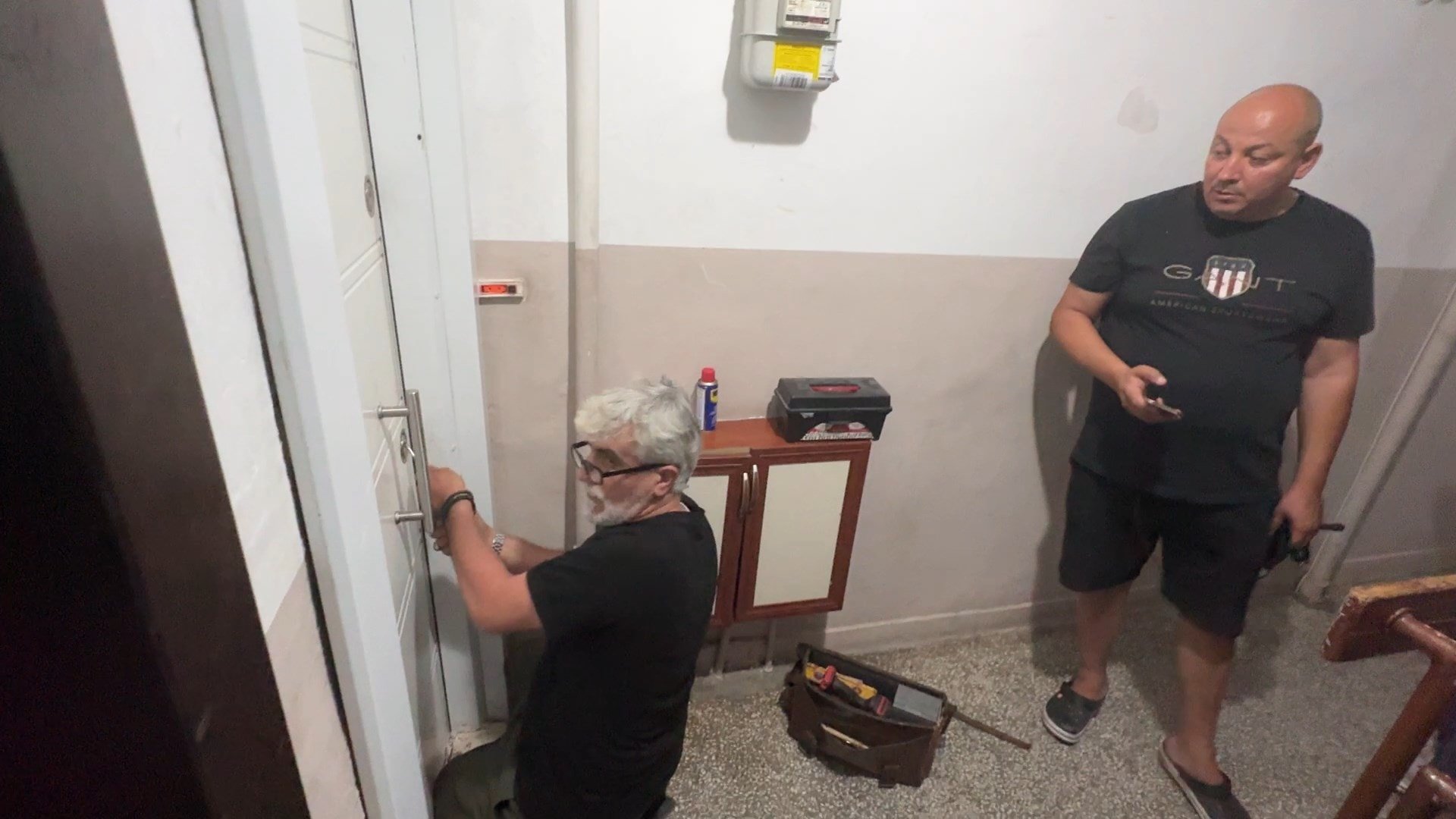 Öldü sanıp korktuğu kiracısı evden kaçmış!