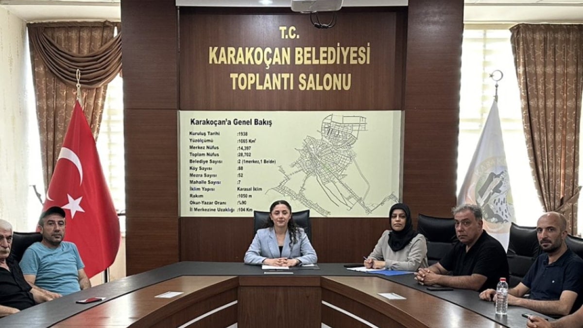 Karakoçan’da Belediye Eş Başkanı değişti