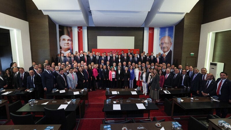 Kılıçdaroğlu'na soğuk duş: Sadece 10 milletvekili destek verdi