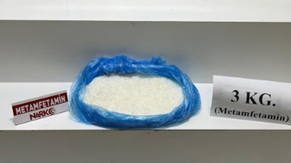 Edremit’te 3 kilo metamfetamin ele geçirildi