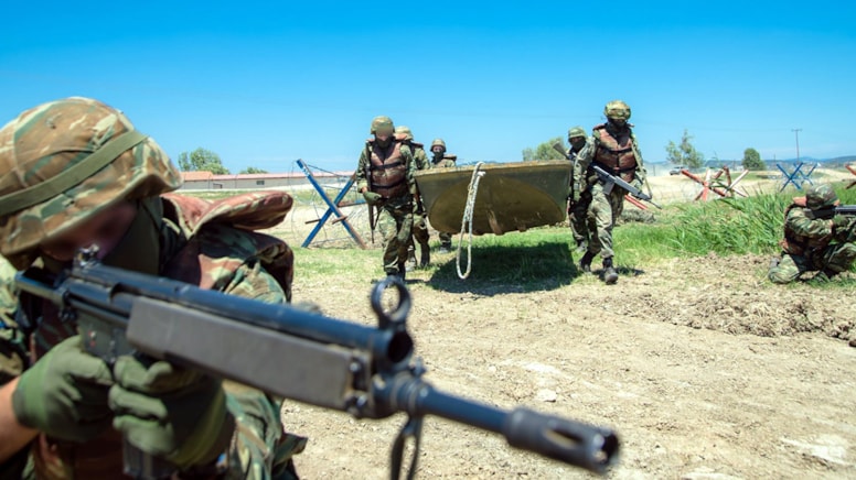 Avrupa Birliği'nden çok konuşulacak karar! Türkiye-Yunanistan sınırı boyunca asker yerleştirilecek