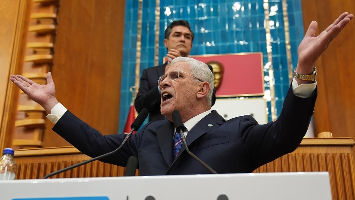 Müsavat Dervişoğlu'ndan Ümit Özdağ'a destek