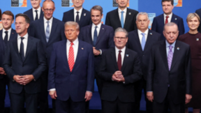 NATO zirvesi başladı: Erdoğan ve Trump birbirlerine kenetlendi