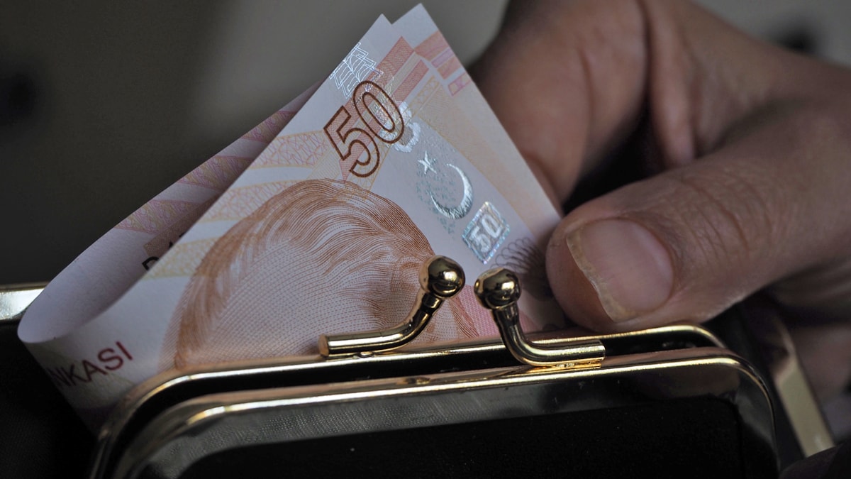 Canını al, parasını alma! İşte en cimri burçlar