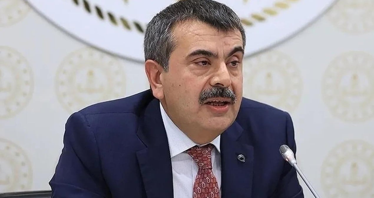 Bakan'dan erken tatil açıklaması: Mecburen 180 gün tamamlanmalı