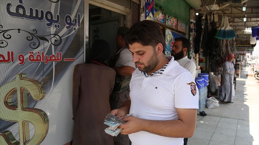 Suriye'de emekli ve memur maa�lar�na y�zde 200 zam