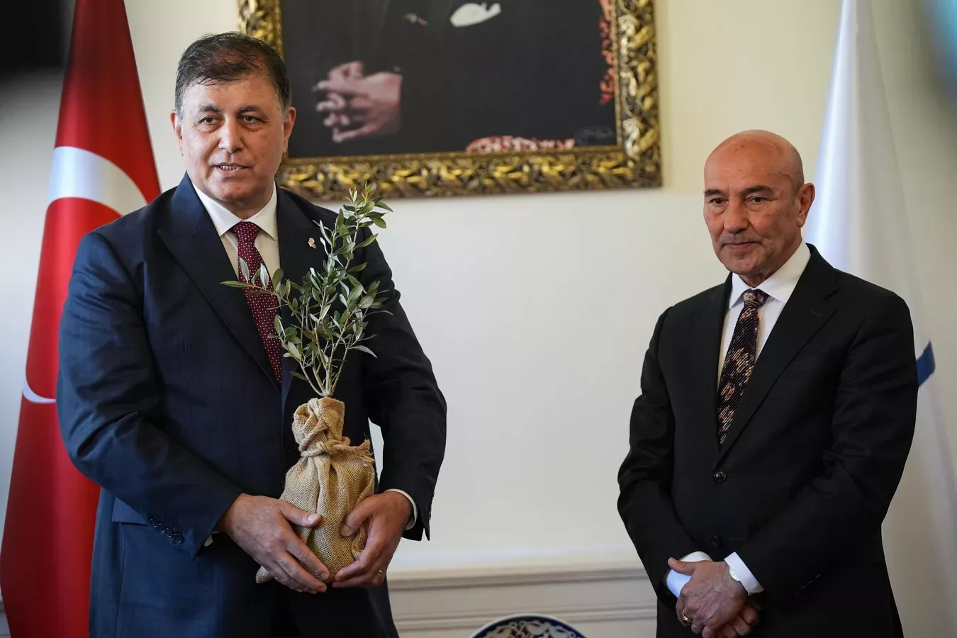 İzmir'deki grev krizi CHP içindeki kavga mı?