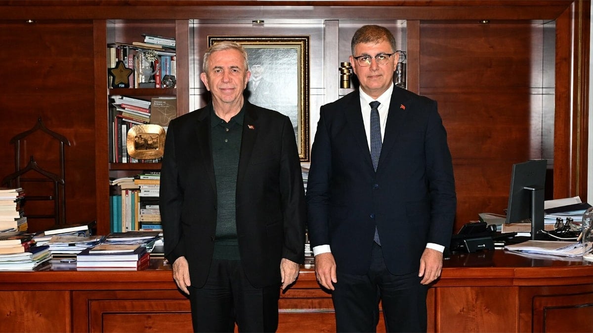 Cemil Tugay, Mansur Yavaş'ı ziyaret etti
