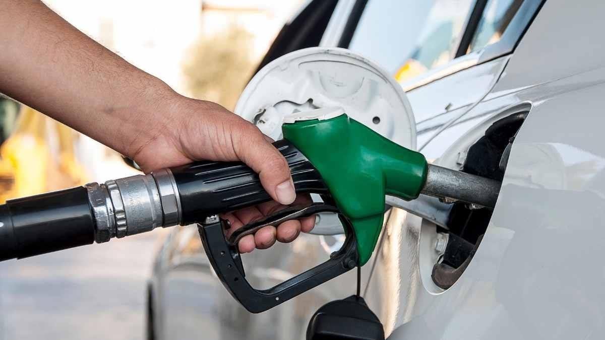 Aracı olanlar dikkat! Yakıt tüketimi yarı yarıya düşüren işlemler belli oldu