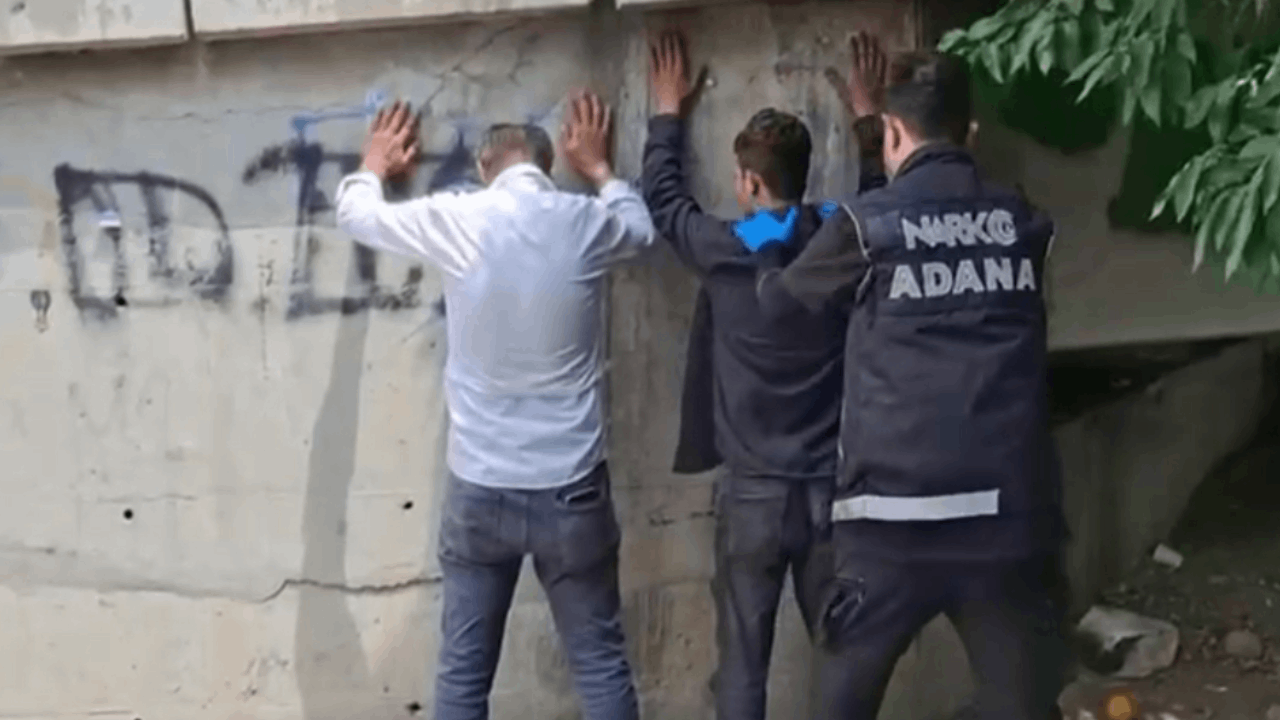 Uyuşturucu kullanan 45 kişi suçüstü yakalandı