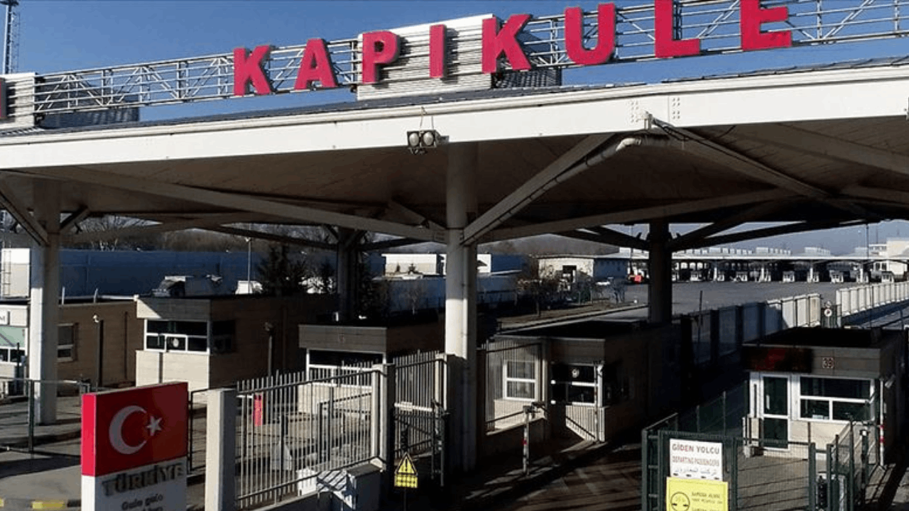 İstanbul'daki silahlı kavganın zanlısı sınır kapısında yakalandı
