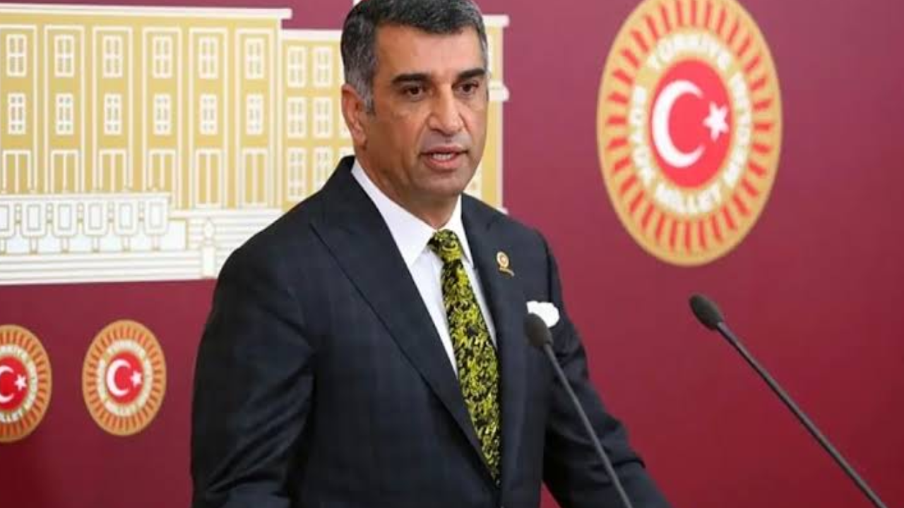 Gürsel Erol: Ülke yangın yeriyken parti içi meselelerle uğraşmak gerçeklerden kopukluktur