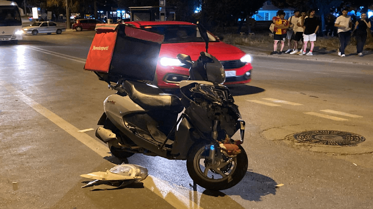 Motokurye ölümden döndü: O anlar kamerada