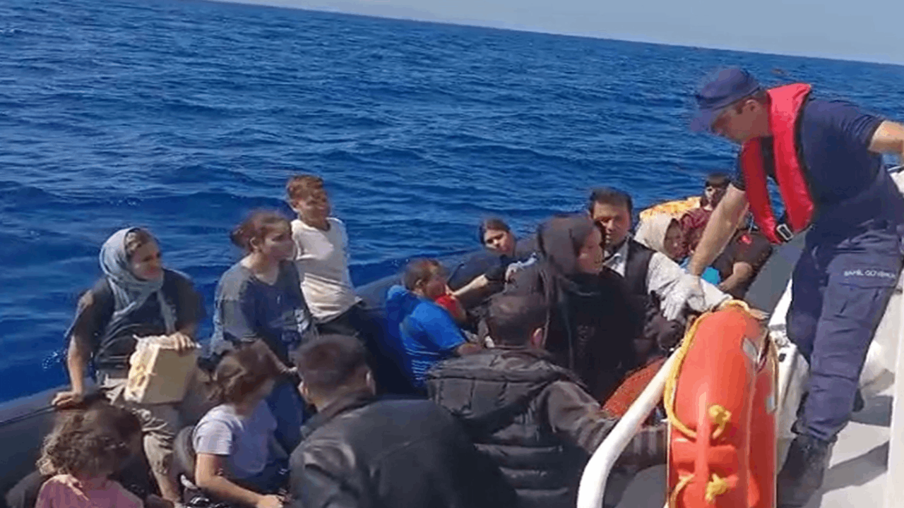Çanakkale'de 32 kaçak göçmen yakalandı