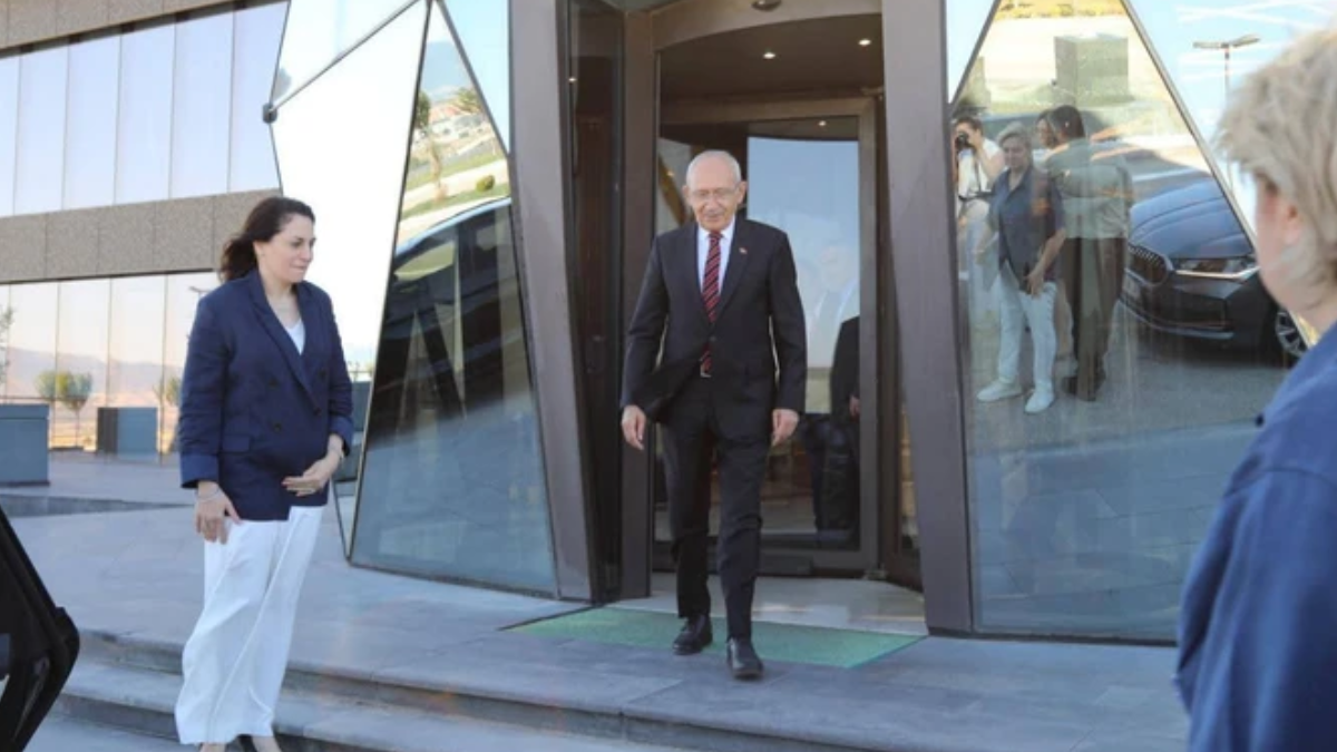 Kılıçdaroğlu Çorum'a gitti, Türkiye'nin konuştuğu ismi ziyaret etti