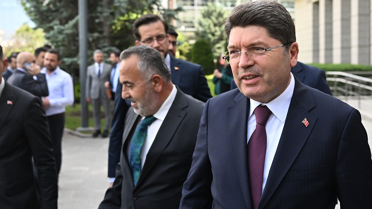 Adalet Bakanı Yılmaz Tunç 'Hayırlı olsun' diyerek duyurdu