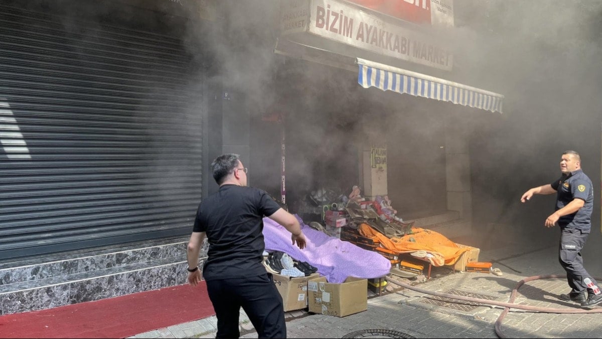 Aydın’da ayakkabı dükkanı alev alev yandı