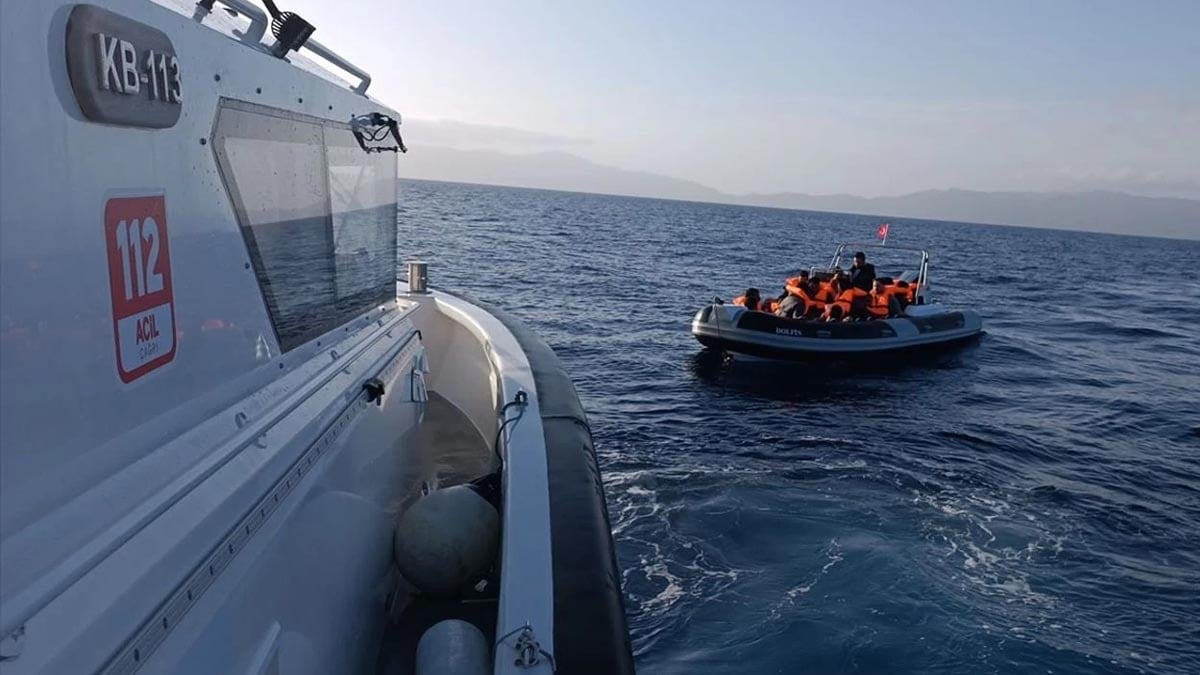 Marmaris’te 22 düzensiz göçmen yakalandı