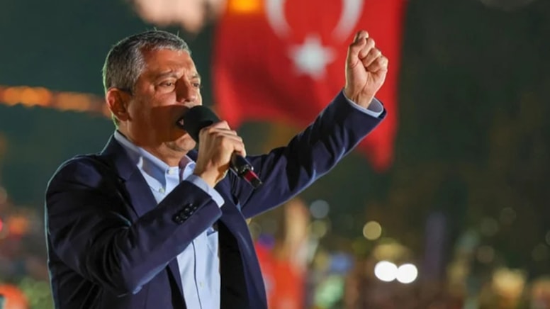 Özgür Özel'den 'dokunulmazlık' resti: 'Beni de atsın hapse'