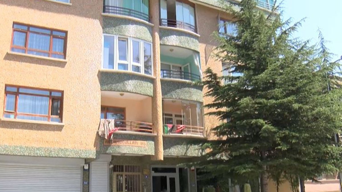 Balkondan düşen küçük çocuk, ağır yaralandı