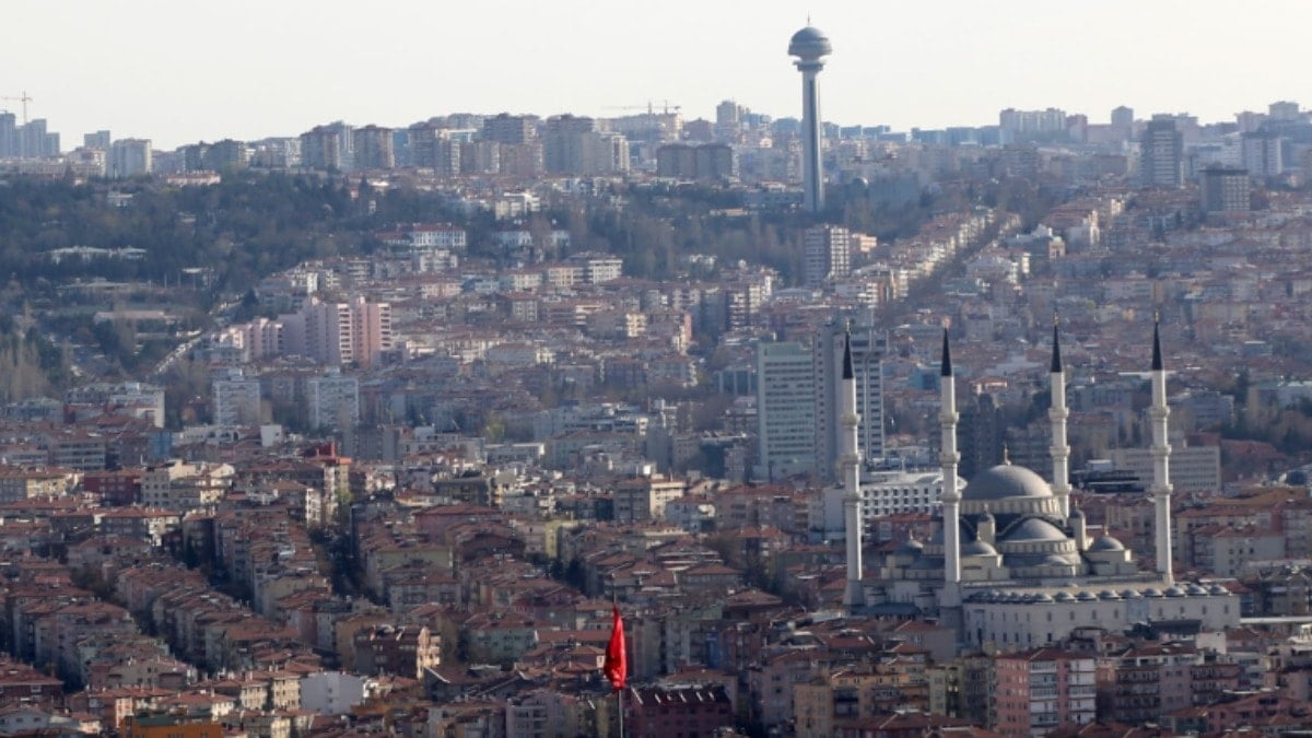 Başkent'in göbeğindeki dev arsayı devlet taksitle satışa koydu: 1.9 milyar TL