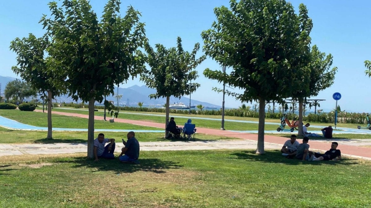 Sıcaklık rekoru bu defa İzmir'de kırıldı