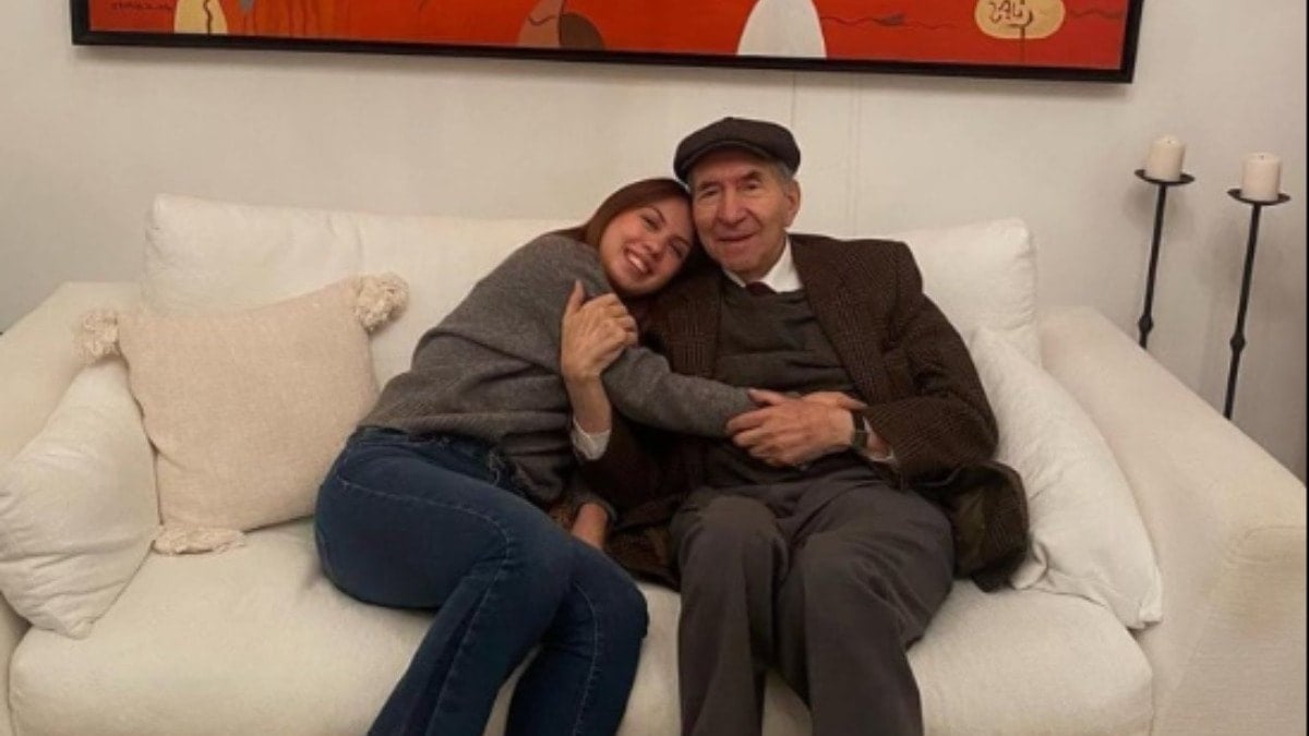 Altan Öymen'in torunun dedesine duygu yüklü mesaj