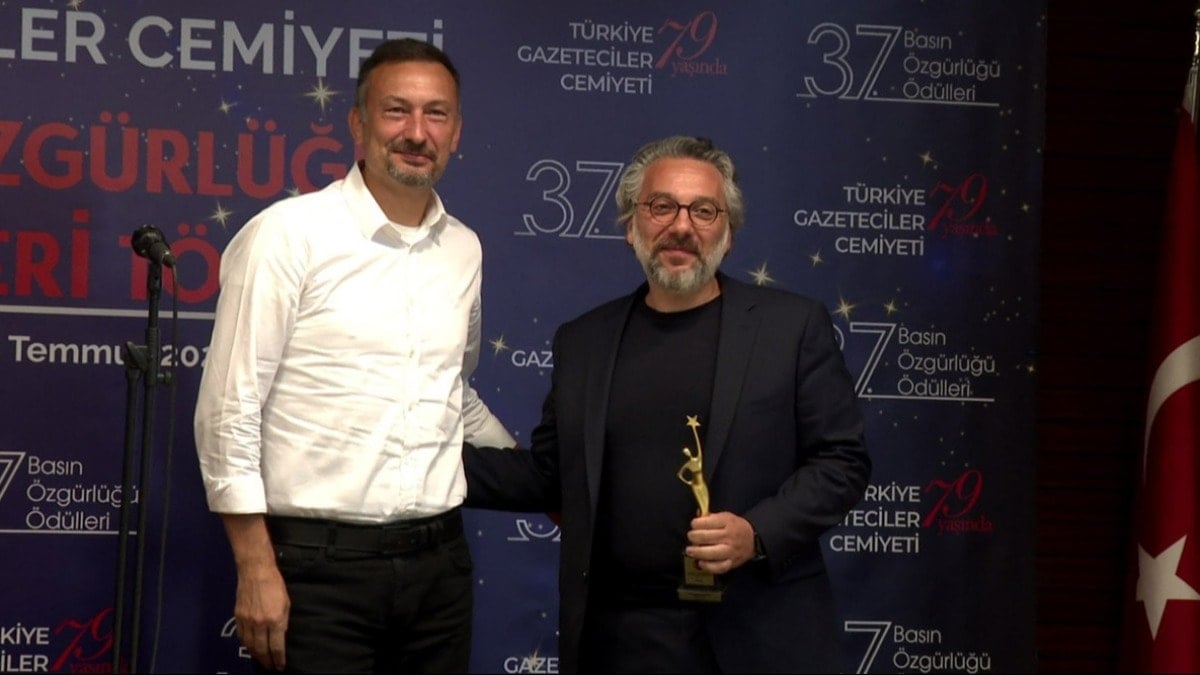 SÖZCÜ TV’ye çifte basın özgürlüğü ödülü