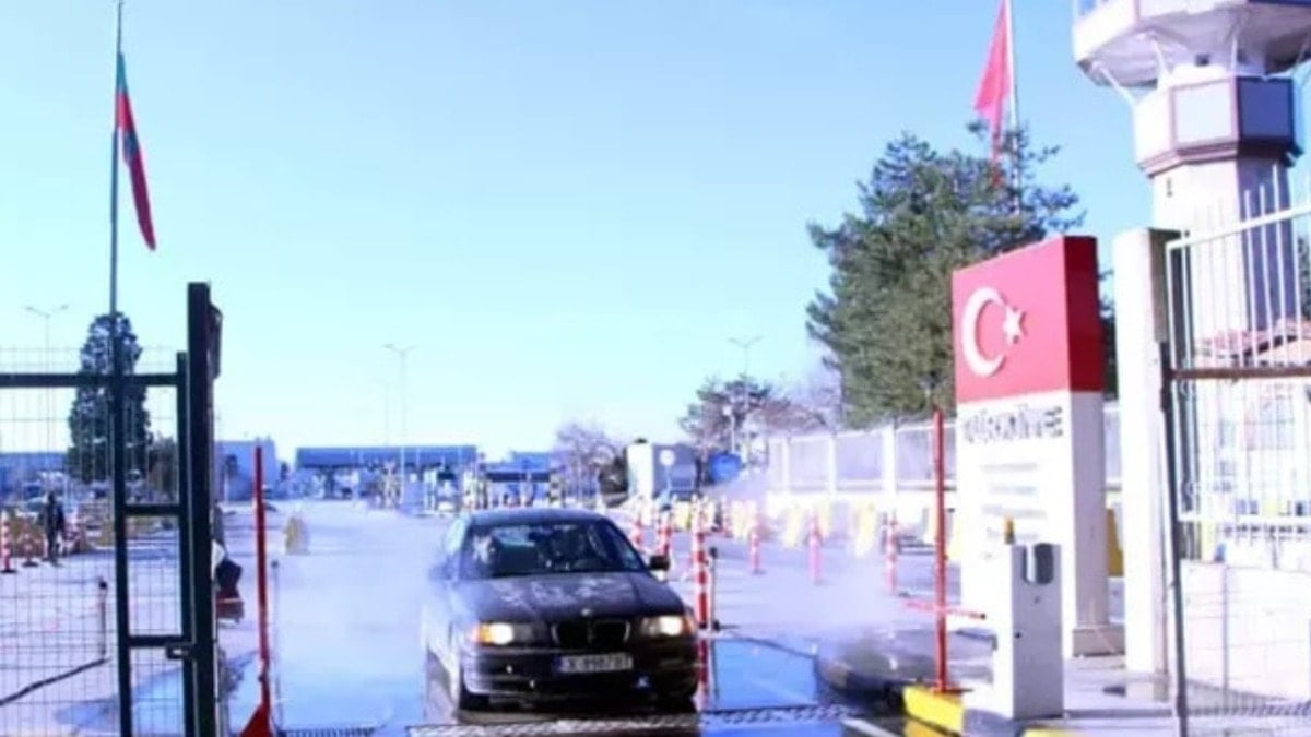 Türklere 2 ay boyunca dezenfektan ücretsiz oldu! Kapıda giriş çıkışlar bedava