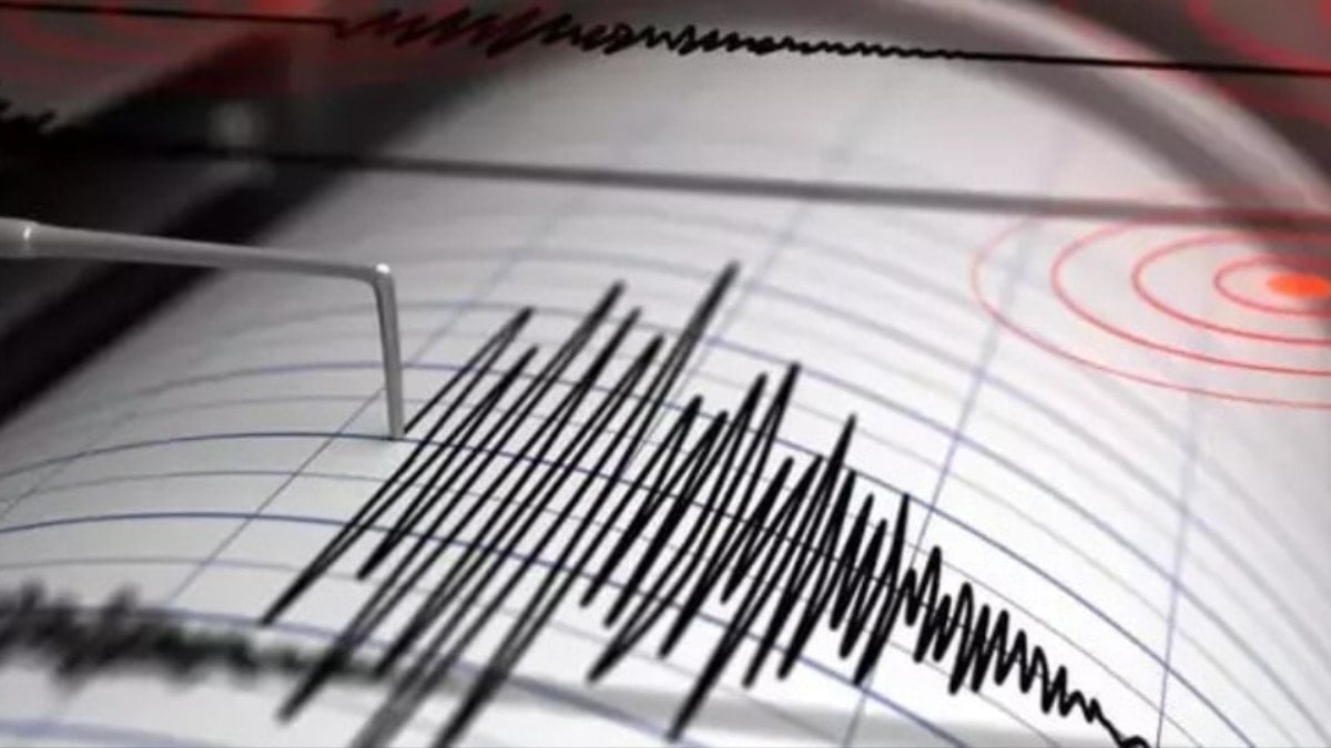 Ege'de 4,6 büyüklüğünde deprem (son depremler)