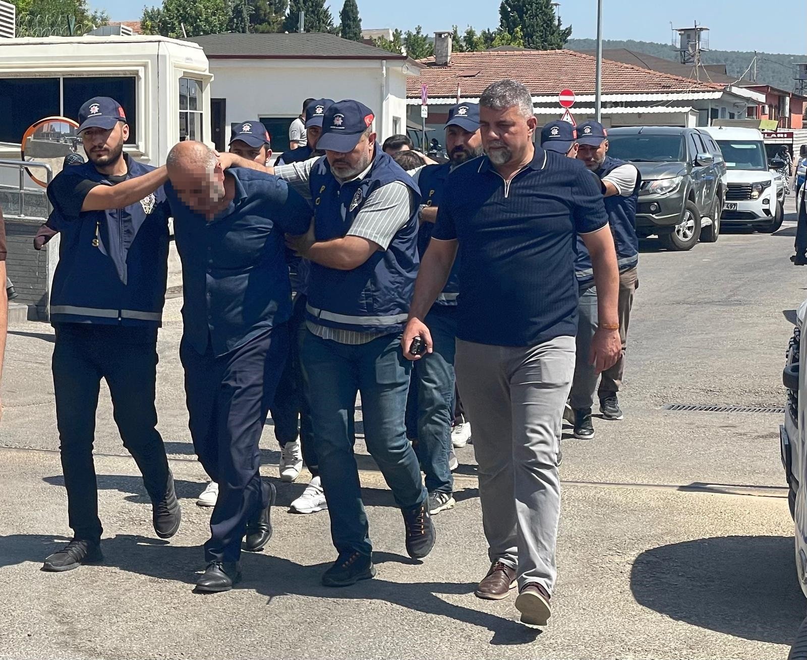 Market sahibini şoke eden ihaneti kamera kayıtlarında çıktı