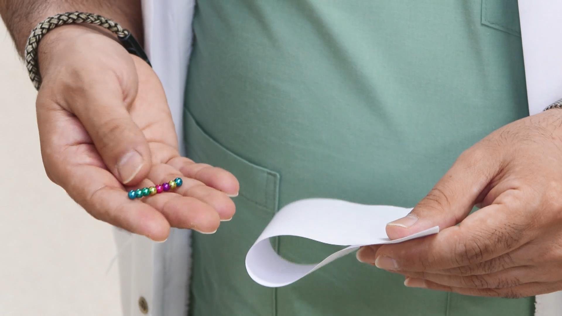 Doktorlar görünce neye uğradığını şaşırdı: Midesi ve bağırsakları birbirine yapışmış!