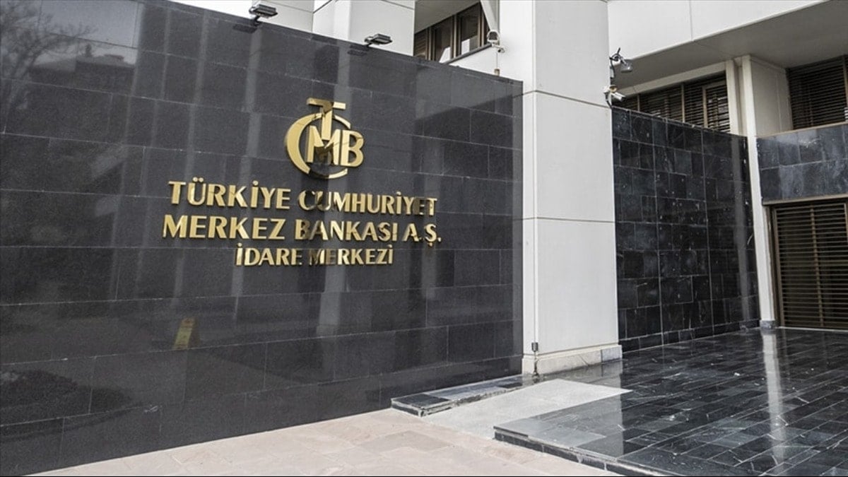 Eski Merkez Bankası Başkanı'na akılalmaz suçlamalar