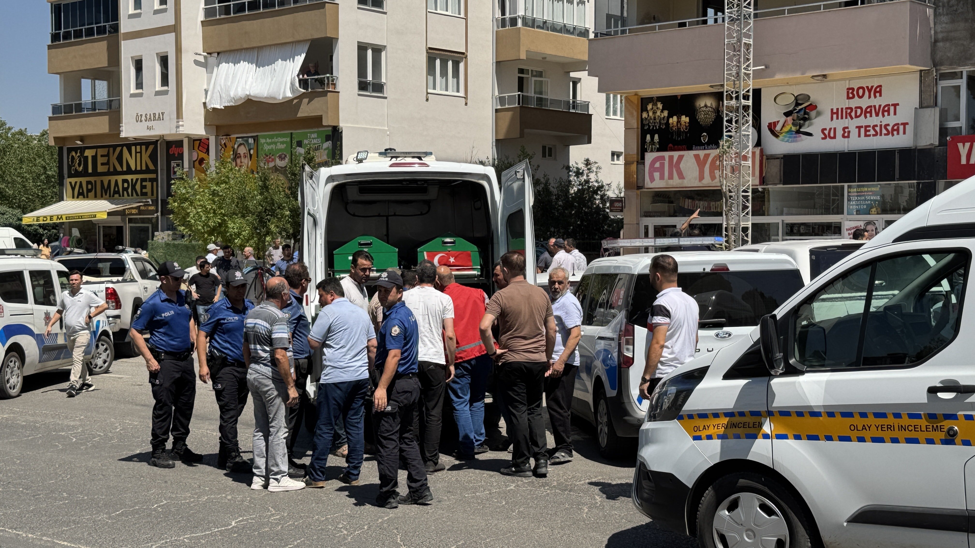 Kahramanmaraş'ta iskele faciası: Ölü ve yaralılar var