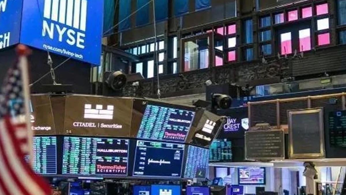 New York borsası günü karışık seyirle bitirdi
