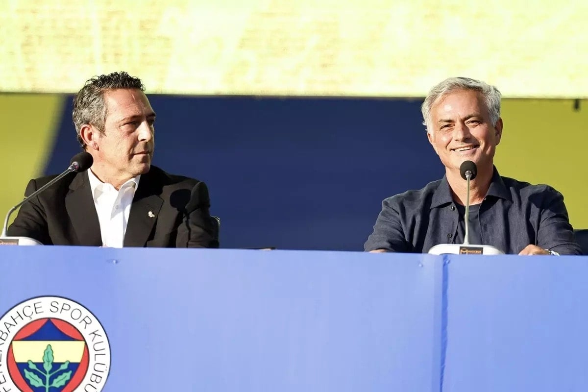 Ali Koç transfer için Portekiz'de! Kritik zirve