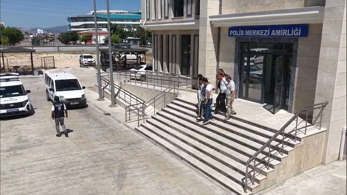 Bursa'da firari hükümlüler yakalandı