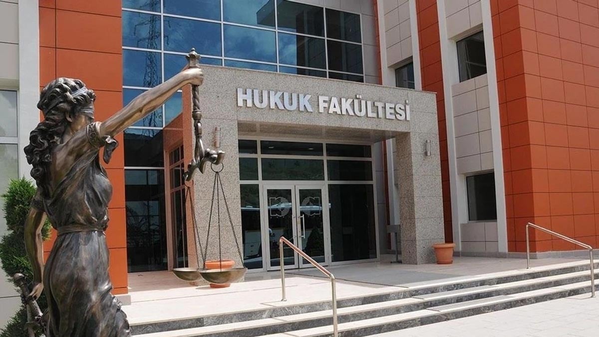 Adalet Bakanı Yılmaz Tunç hukuk fakültelerine girişte yeni şartı açıkladı