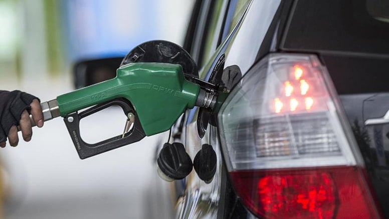 Otro aumento de 1,7 liras en los precios del diésel