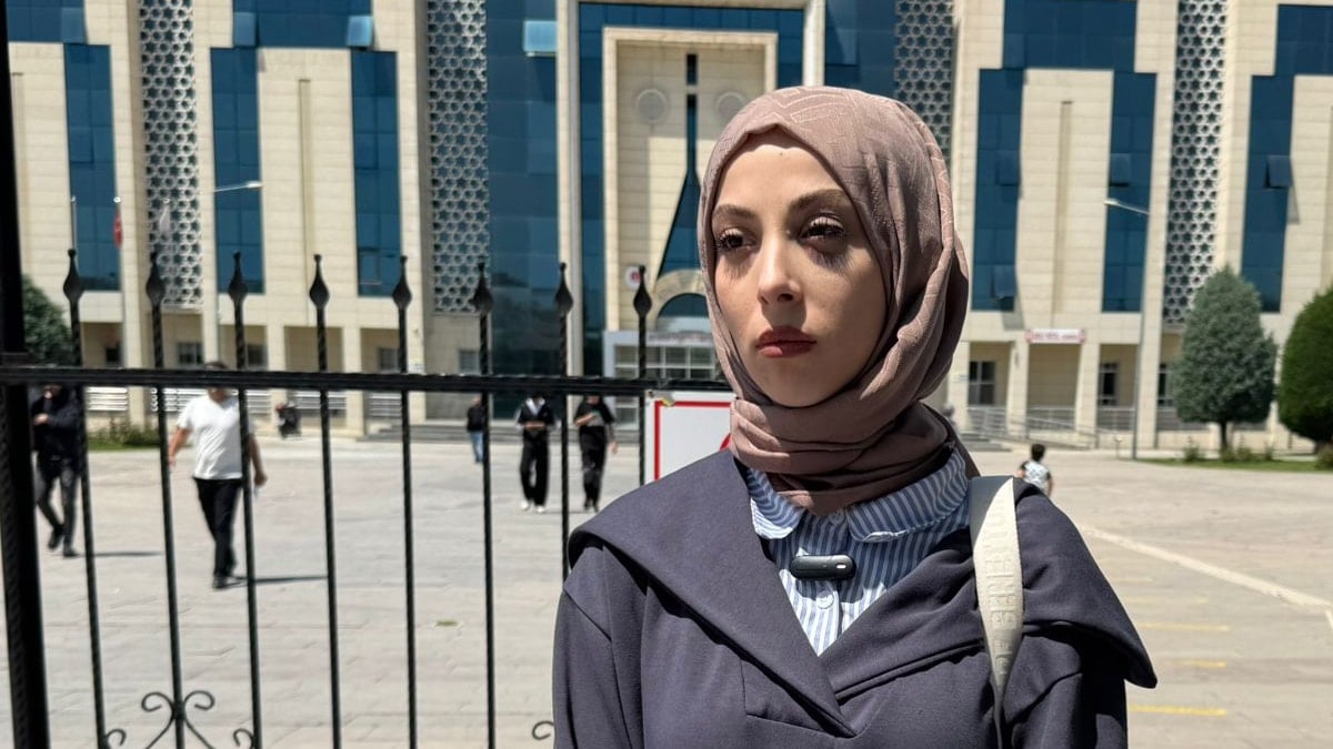 'Pislik muhabbetlerinden bıktım' dedi: 9 bin liralık ceza aldı