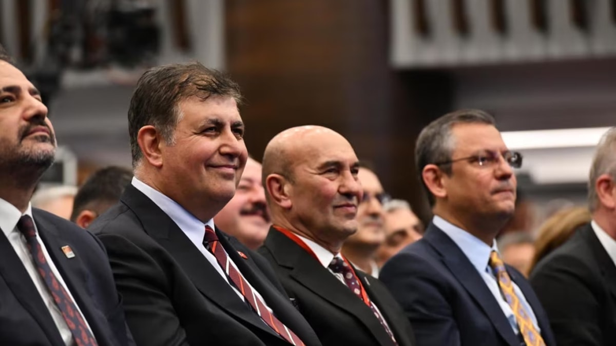 Son Dakika... Cemil Tugay'dan 'Tunç Soyer için düğmeye bastı' iddialarına sert yanıt
