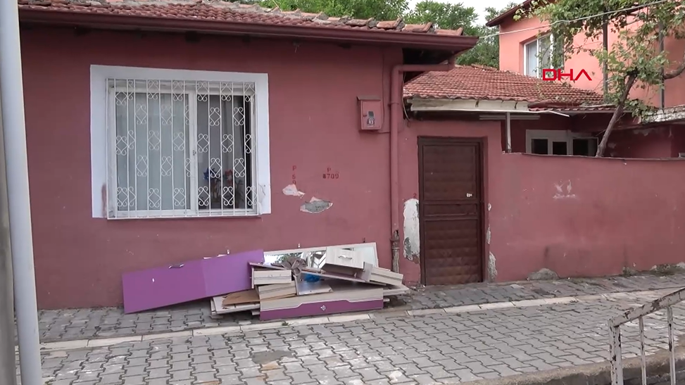 Cezaevinden çıktı 2 gün sonra eşini öldürüp intihar etti