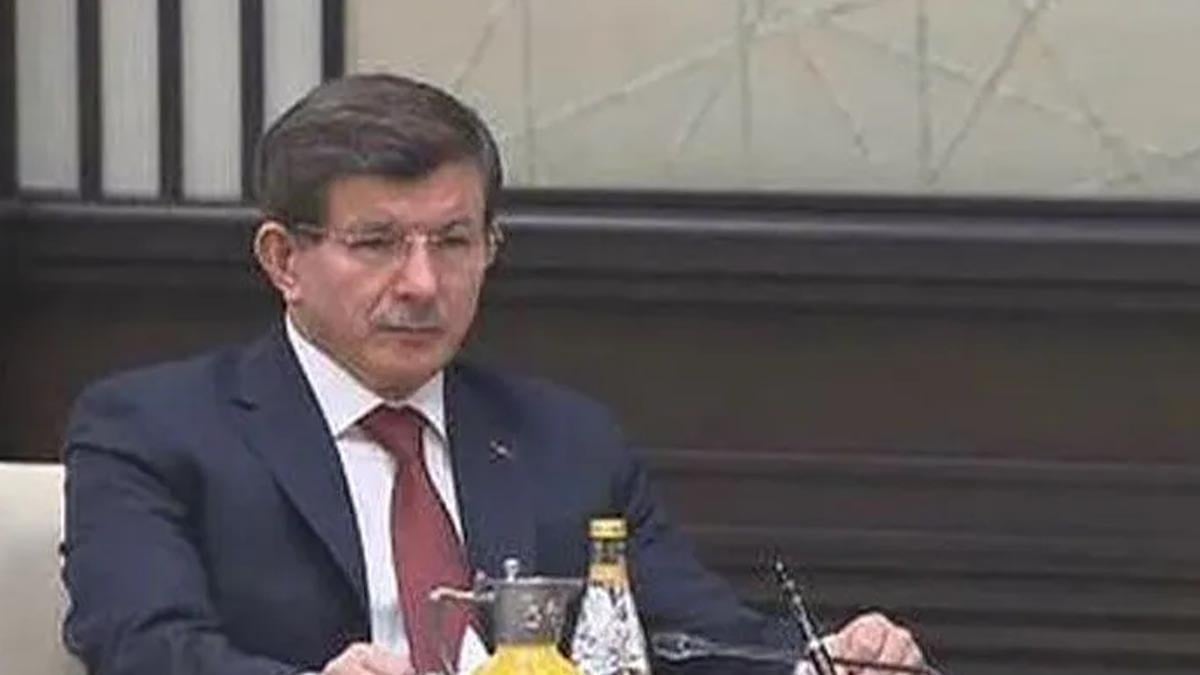 Gelecek Partisi'nde istifa krizi! İki isim birden ayrılıyor
