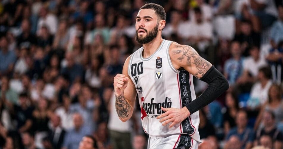 Anadolu Efes'e Fransız şutör