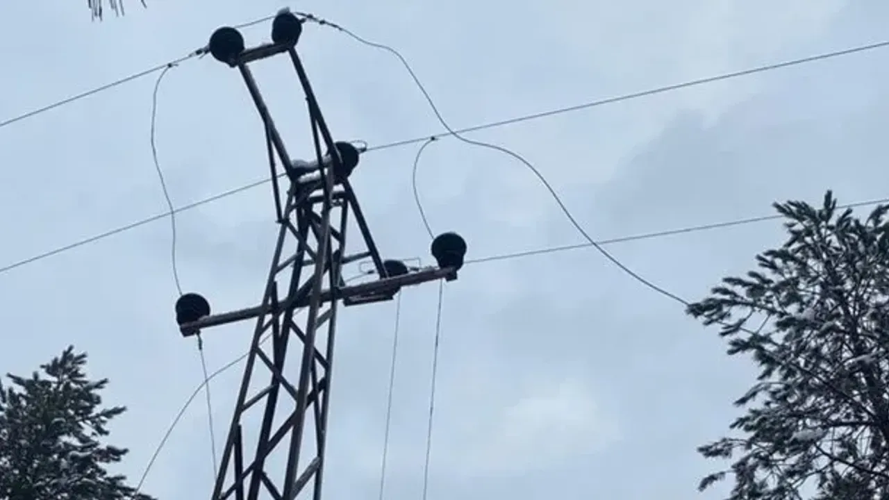 Alanya'da elektrik akımına kapılıp balkondan düşen 19 yaşındaki genç öldü