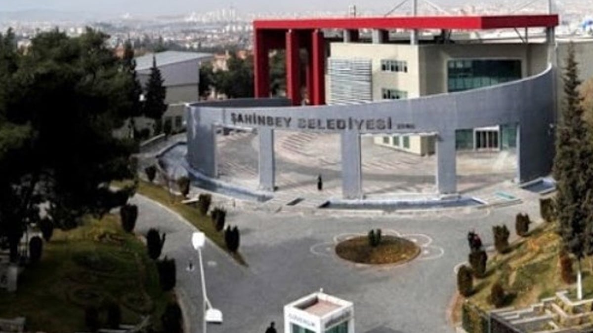 AKP’li belediyeden gazetecilere yasak!